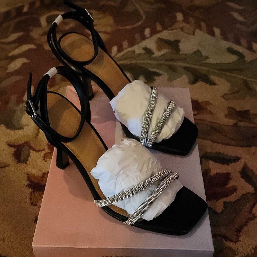 Sophisticated Black and Silver Heels with Glossy Straps